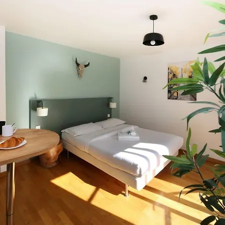 202 - Paisible Au Coeur Du Quartier Latin Διαμέρισμα *