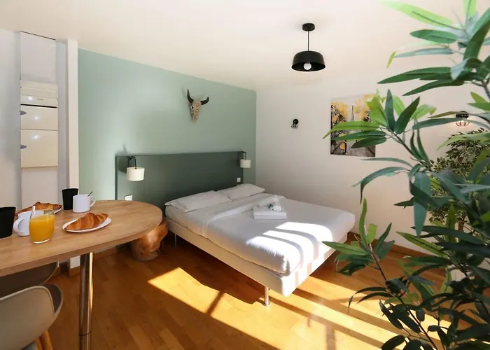 202 - Paisible Au Coeur Du Quartier Latin Διαμέρισμα *